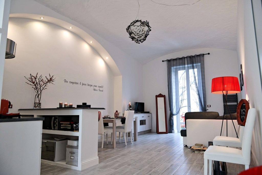 Maison Dora 10 Turin Bagian luar foto